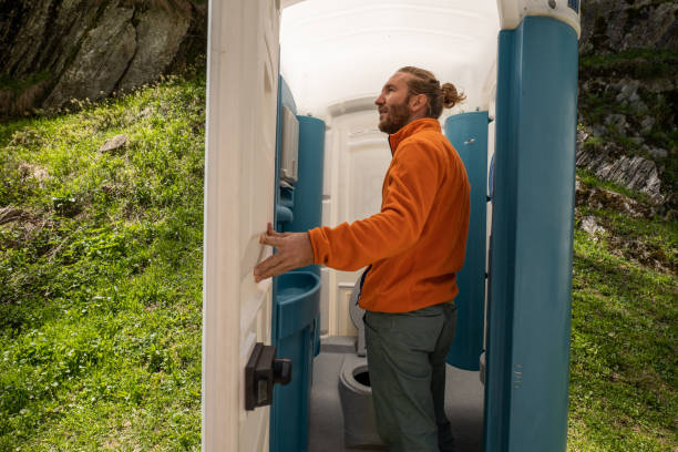 Best Portable toilet rental cost  in Lewisburg, OH