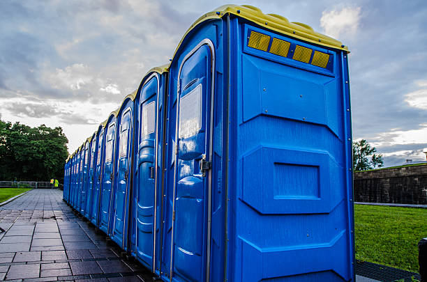 Best Portable toilet rental cost  in Lewisburg, OH